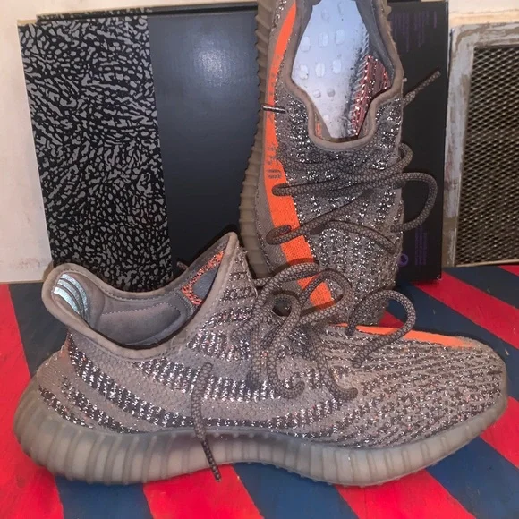 Yeezy 350V2 Beluga Boost